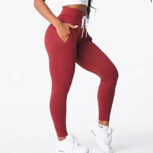 NVGTN Joggers - S - Maroon